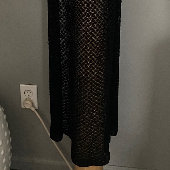 Size s dressy long knitted vest. Black with shimmer knit - Picture 5 of 5